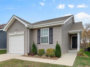 2296 Windswept Farms Dr, Eureka, MO 63025