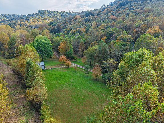 3rd image of 2449 Hickson Run Rd