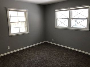 1004 S Wicker Ln, Wichita, KS 67207