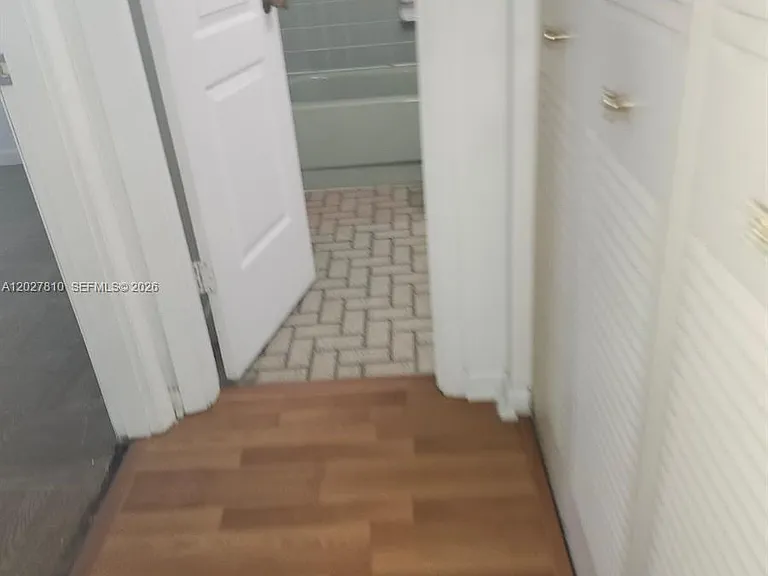112 Kerr Cir — Photo 9