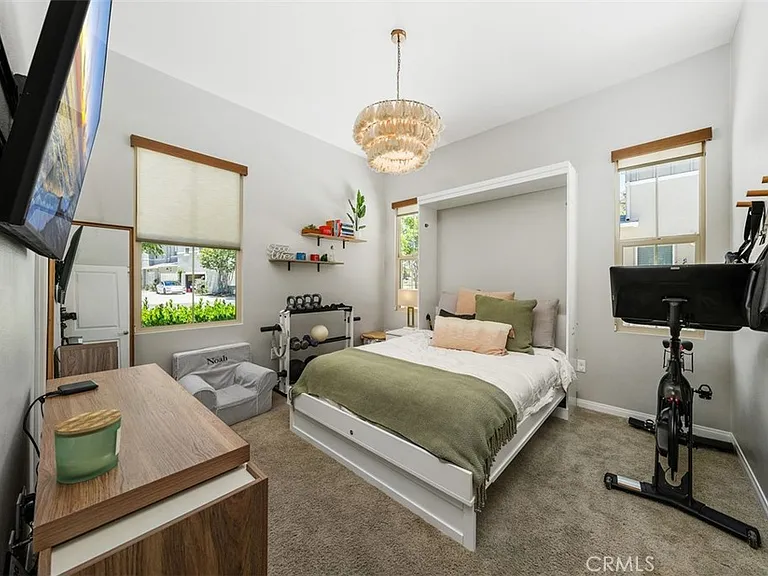 102 Sencillo Pl — Photo 15