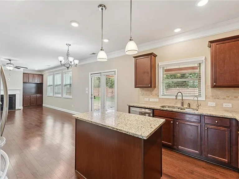 6370 Shiloh Woods Dr — Photo 26