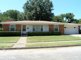 6800 Hightower St, Fort Worth, TX 76112