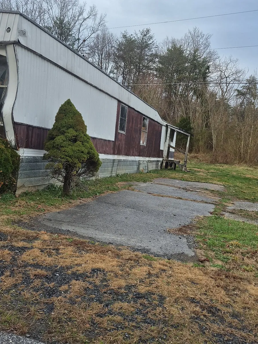 Building Photo - 100 Nicholas Dr #F2