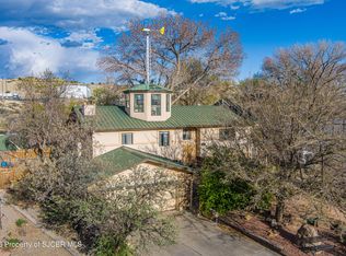 908 Mountain View Dr, Aztec, NM 87410
