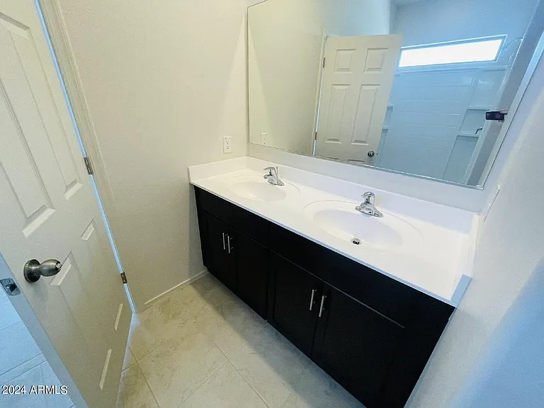 43691 W Yucca Ln — Photo 18