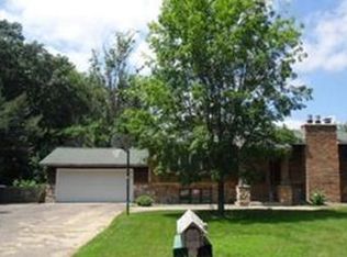 2605 Westedge Blvd, Mound, MN 55364