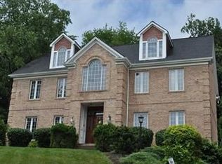 2530 Matterhorn Dr, Wexford, PA