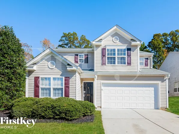 6648 Rustic View Ct, Charlotte, NC 28216