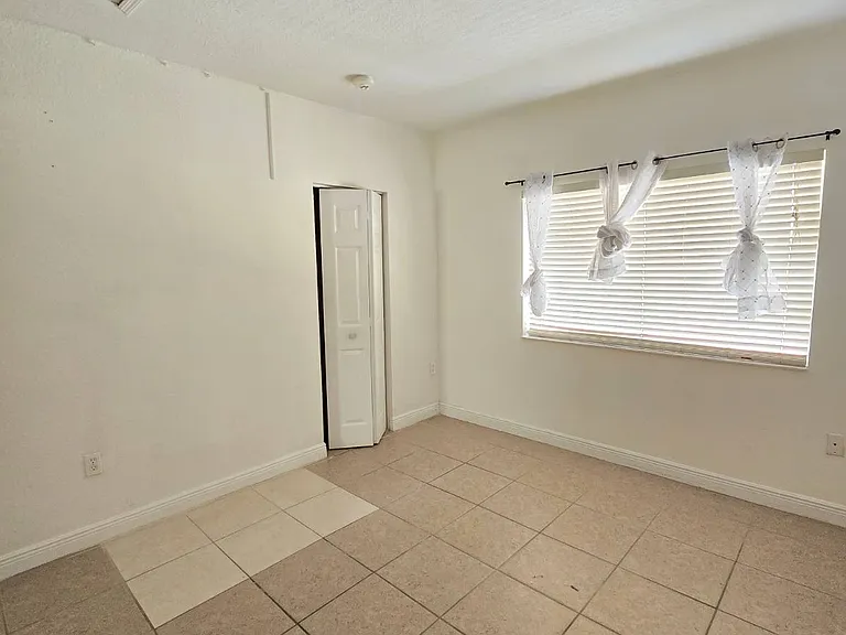 7989 NW 8th St #108D — Photo 12