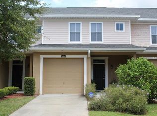8004 Ballymoney Rd, Tampa, FL 33610