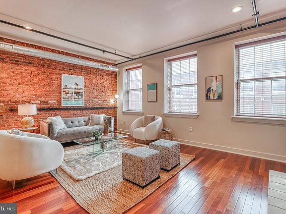 3rd image of 103-7 Church St #14