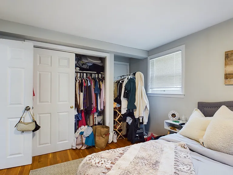 3 Sagamore Ave #1R — Photo 7