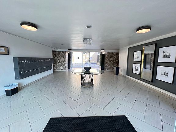 2nd image of 6210 Reseda Blvd APT 310