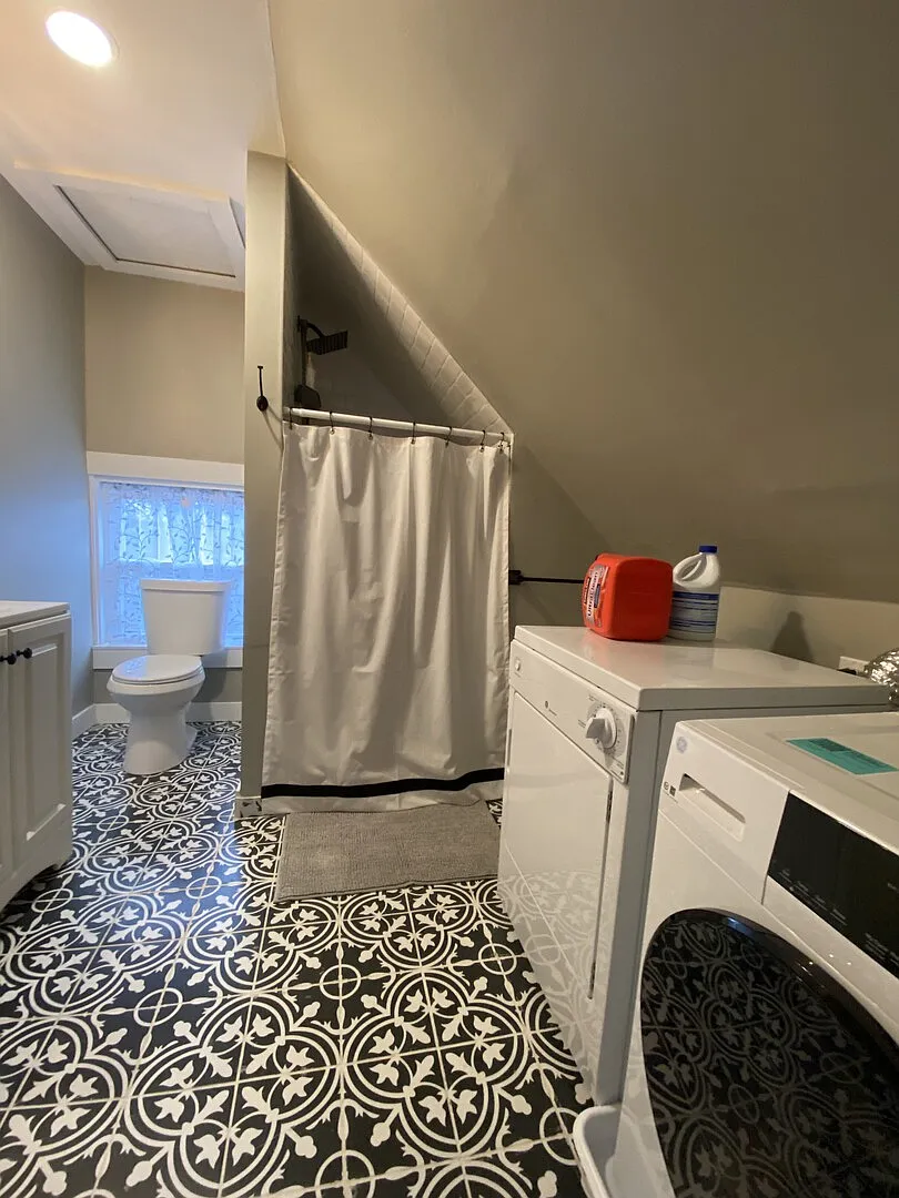Mt.Auburn Cincinnati Duplex — Photo 4