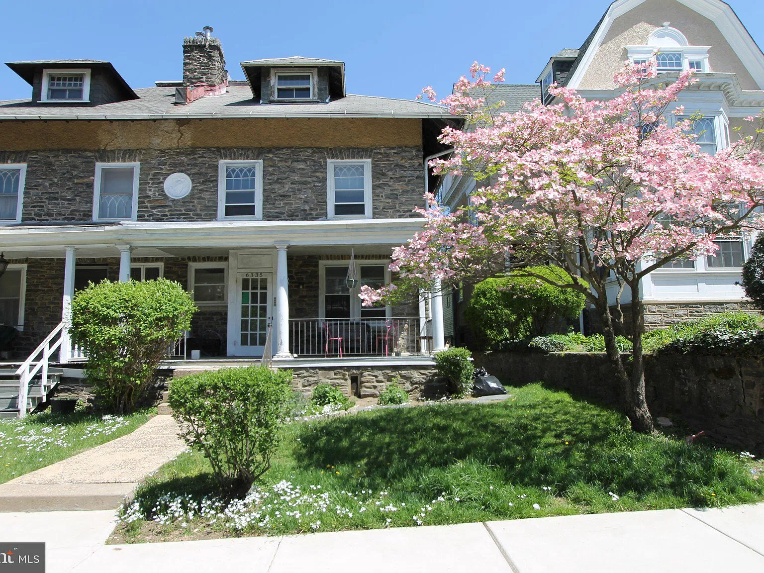 1 bed, 1.0 bath, 550 sqft, $1,100 — Photo 1
