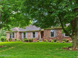 7220 Heatherly Sq, Old Brownsboro Place, KY 40242