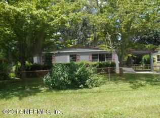 1221 Depaul Dr, Jacksonville, FL 32218