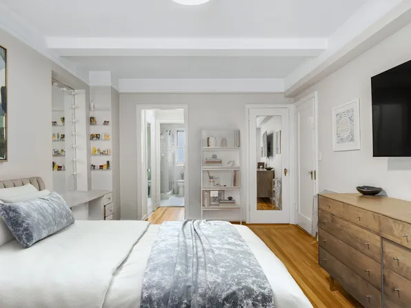 227 East 57th Street image 3 of 8