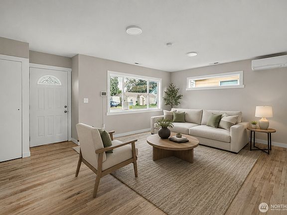 3rd image of 1001 S 6th Avenue