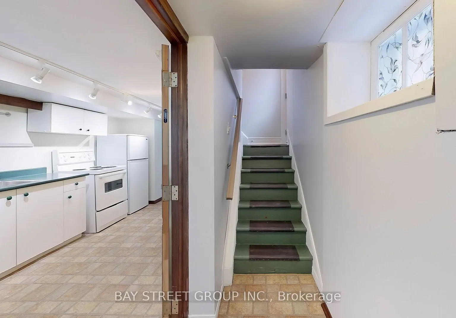 2 bed, $1,850 — Photo 4