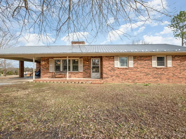 835 Parks Rd, Woodleaf, NC 27054