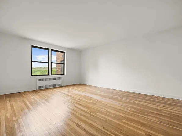 100 Ocean Parkway image 1 of 5