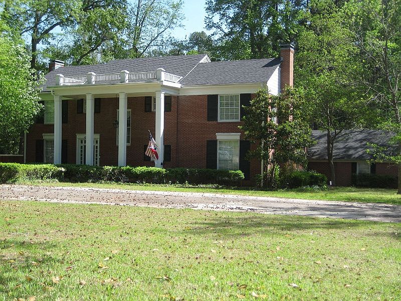 1st image of 108 Miller Dr