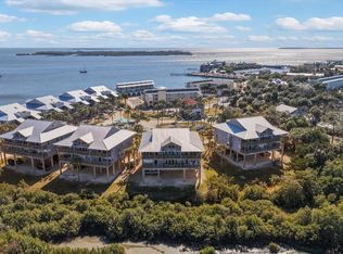 11 Old Mill Dr, Cedar Key, FL 32625