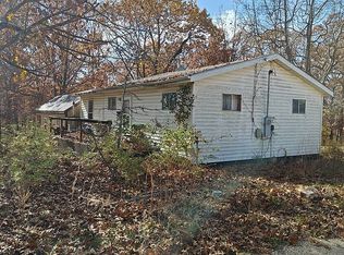 33311 Fox Hills Rd, Stover, MO 65078