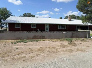 7112 Norris Rd, Carlsbad, NM 88220