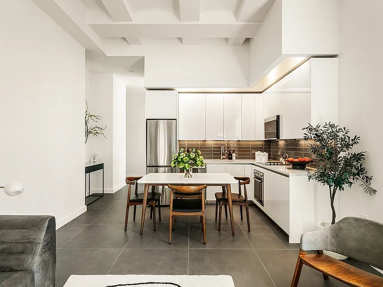 650 1st Ave #8M — Photo 3