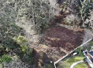 901 S Grand Army St, Westport, WA