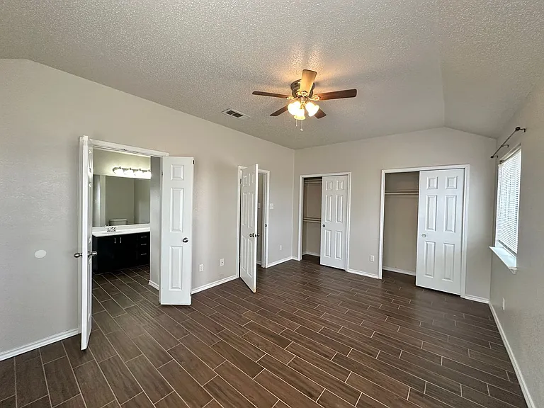 1910 Michele Dr — Photo 19
