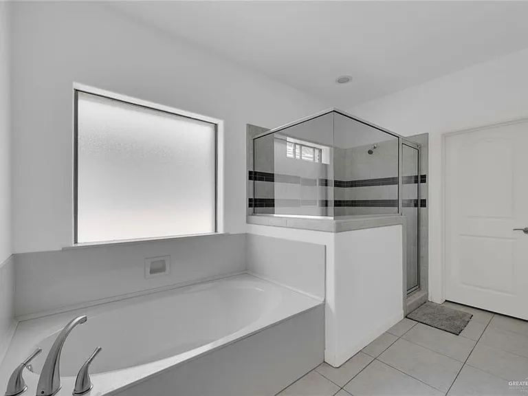 612 E Thornhill Ave — Photo 19