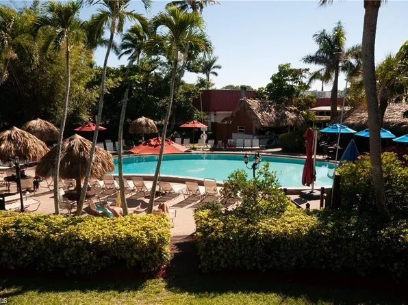 2555 Tamiami TRL N #208, NAPLES, FL 34103