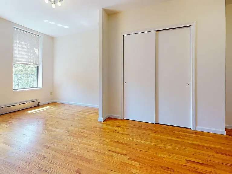 1365 1st Ave #3-C — Photo 3