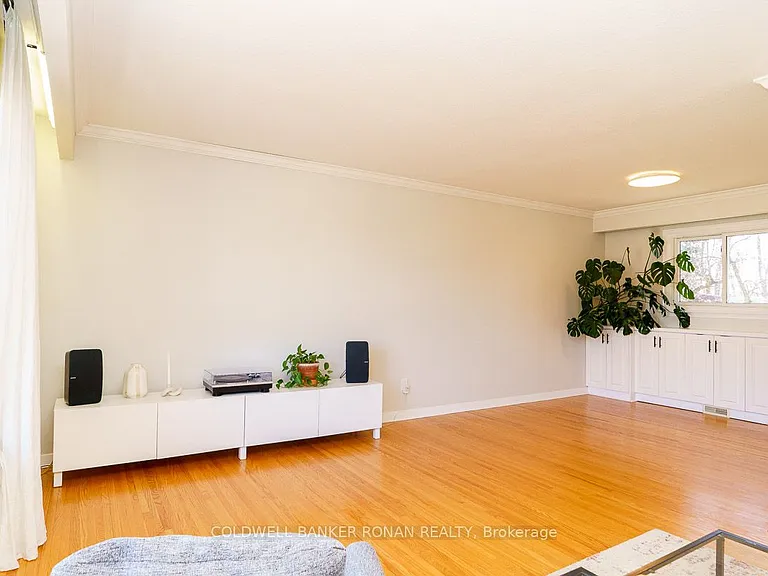11 Pratt Rd — Photo 35