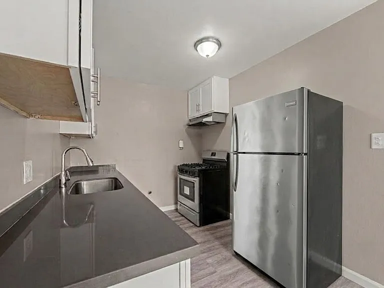 3845 Potomac Ave — Photo 5