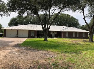 112 Fm 1042, Three Rivers, TX 78071