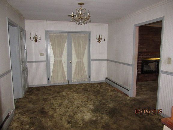 4th image of 170 Lafayette Ave