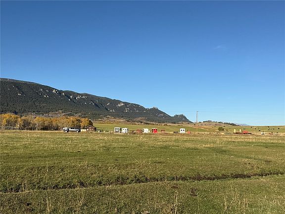5th image of Smith Rd
