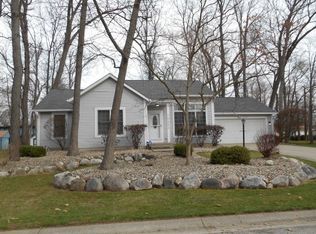 10453 Patricia Church Dr, Granger, IN 46530