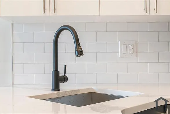 429 W York St #1 — Photo 21