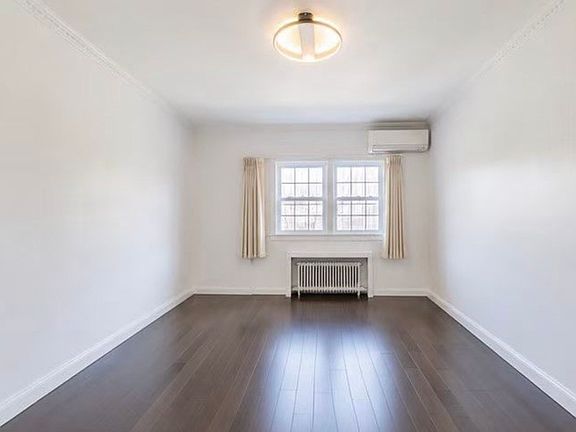 2nd image of 16923 26th Ave #2