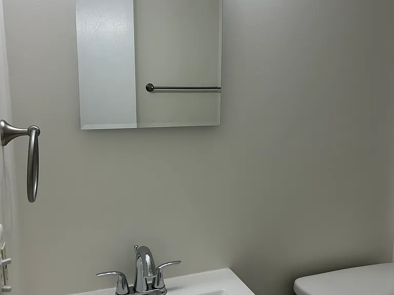 1218 Hickman Rd #13 — Photo 20