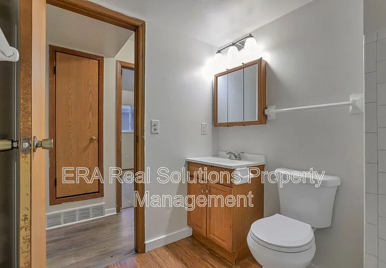 2460 Hiawatha St — Photo 19