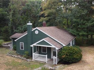 3 Baker Rd, Hyde Park, NY 12538