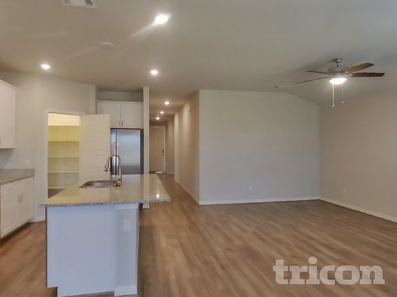 3rd image of 5818 Nyla Way