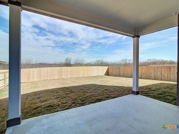 2nd image of 960 Tornado Rdg